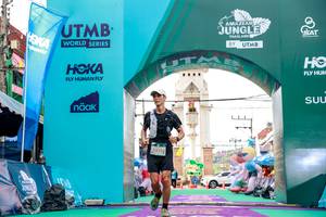 BIB: 5578
                            <button type="button" onclick="openModal(24870105)" class="btn btn-primary btn-sm float-right btn-popup" data-toggle="modal" data-target=".modal-high-quality">
                        <i class="fas fa-shopping-cart"></i> Add to Cart
                    </button>
                                            <button type="button" onclick="isThisMe(24870105, true)" class="btn btn-success btn-sm float-right btn-popup btn-isme hidden" data-toggle="tooltip" data-placement="bottom" title="นี่คือรูปของคุณใช่ไหม คลิกที่นี่เพื่อเอาเข้าอัลบั้ม">
                        <i class="fas fa-plus"></i> Add to album
                    </button>
                    <button type="button" onclick="isThisMe(24870105, false)" class="btn btn-warning btn-sm float-right btn-popup btn-isnotme hidden">
                        <i class="fas fa-ban"></i> Remove from album
                    </button>